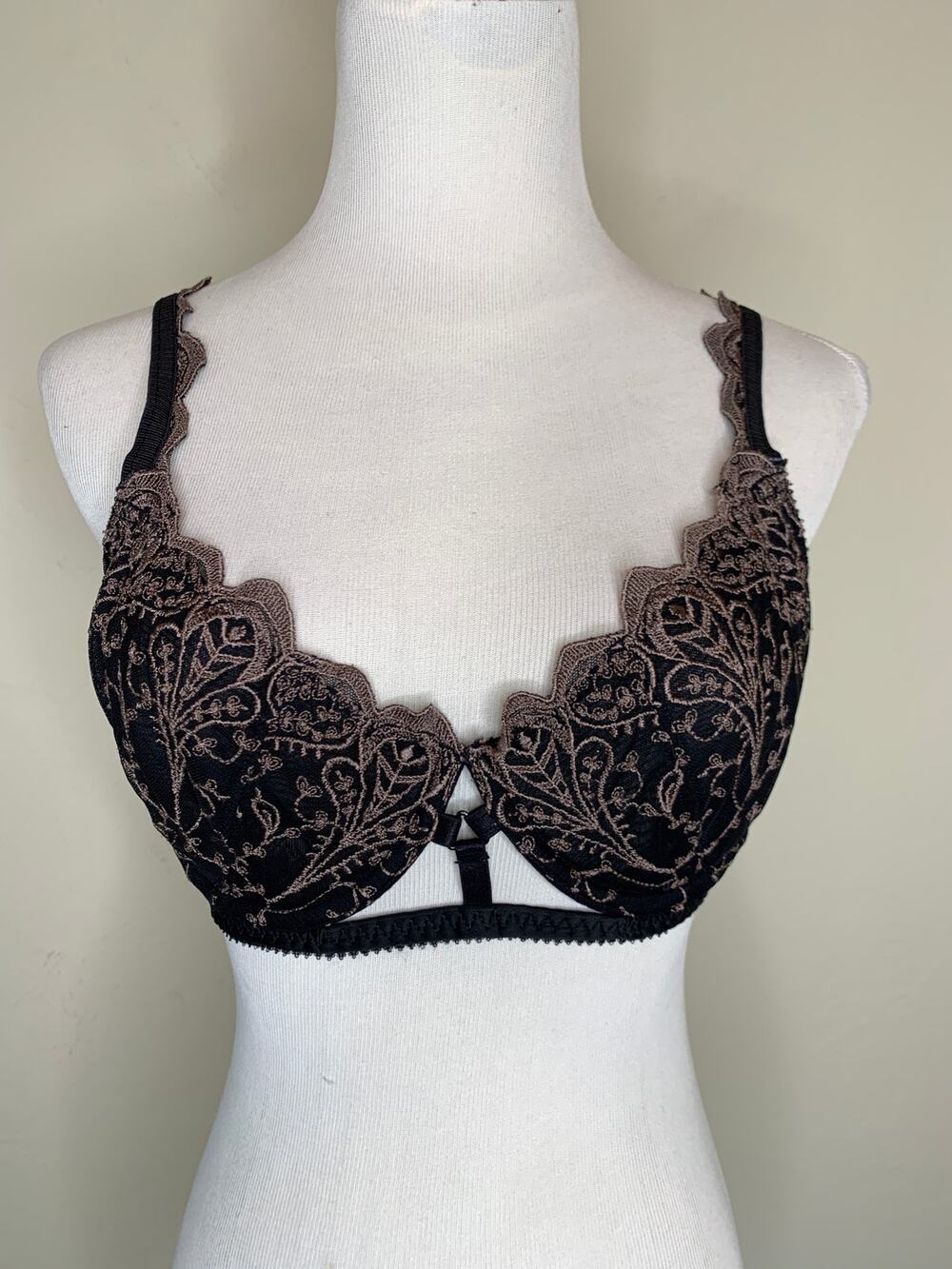 Free People Intimately Lace Bra 34D Unlined Multiway Sheer Sexy Coquette